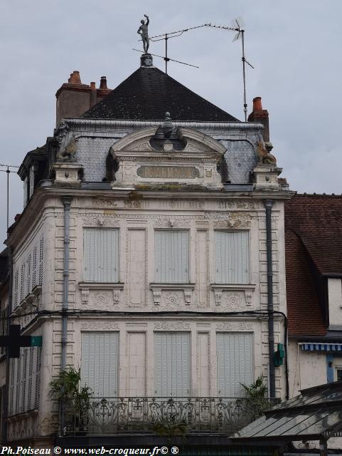 Ancienne Pharmacie de Nevers Nièvre Passion