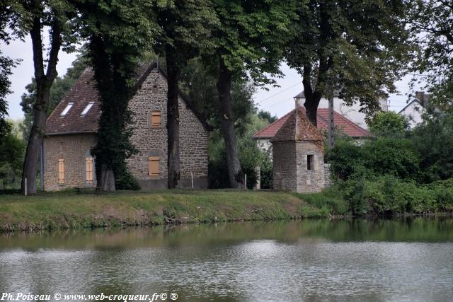 Château de Saint Benin d'Azy