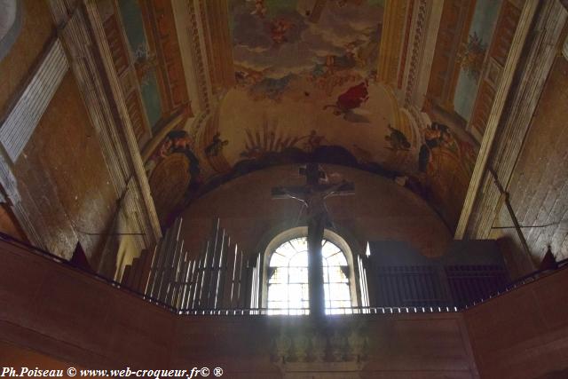 Église Saint Pierre de Nevers Nièvre Passion