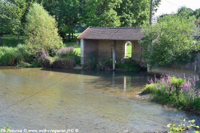 Lavoir de Beaugy