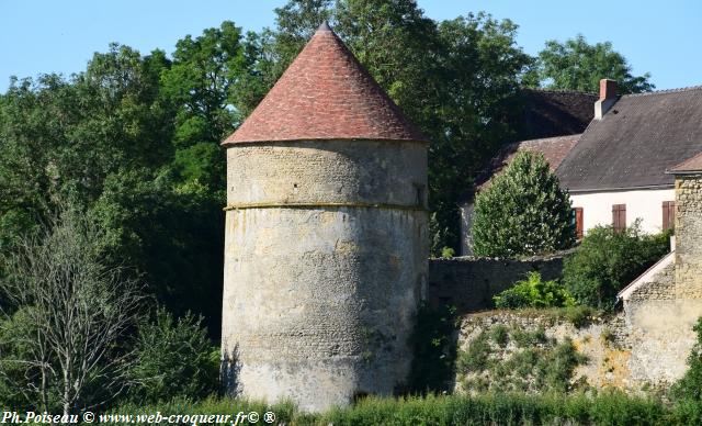 Château de Montigny sur Canne