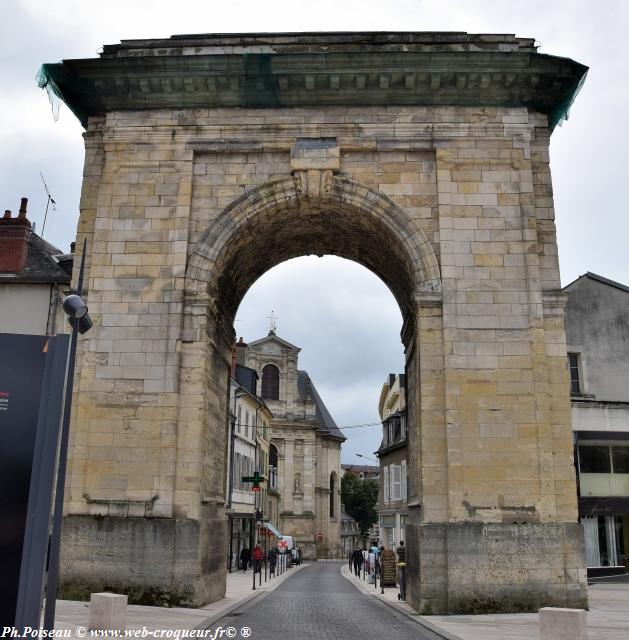 Porte de Paris
