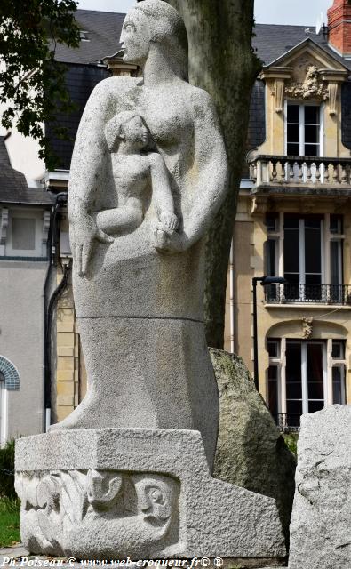 Square de la résistance de Nevers