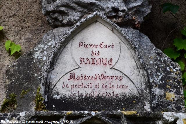 Monument Pierre Couvé à Clamecy Nièvre Passion