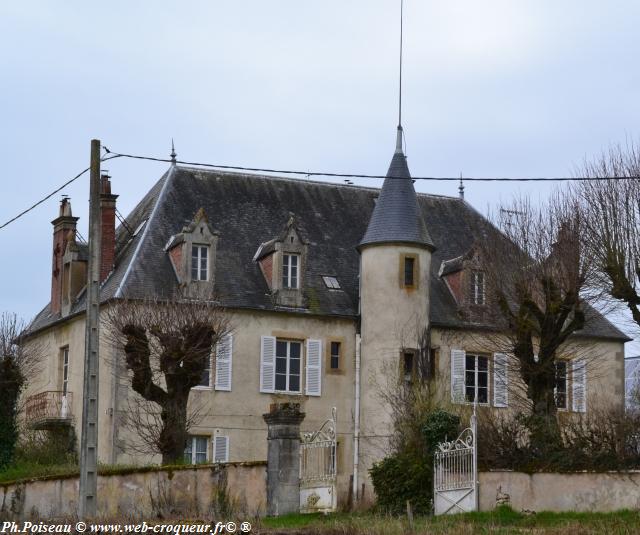 Château le Petit Bussy