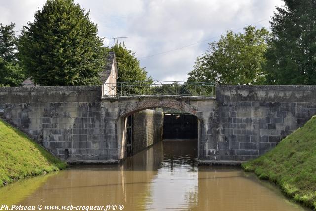 Écluse de Mingot un beau patrimoine