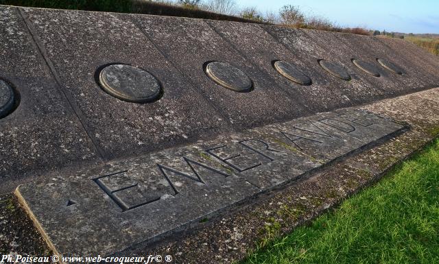 Monument l'Émeraude de Corbigny