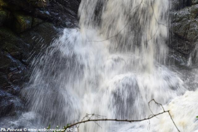Cascade Narvau de Lormes