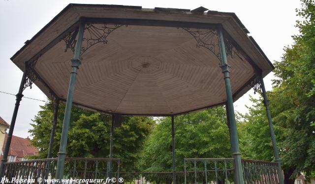 Kiosque de Clamecy Nièvre Passion