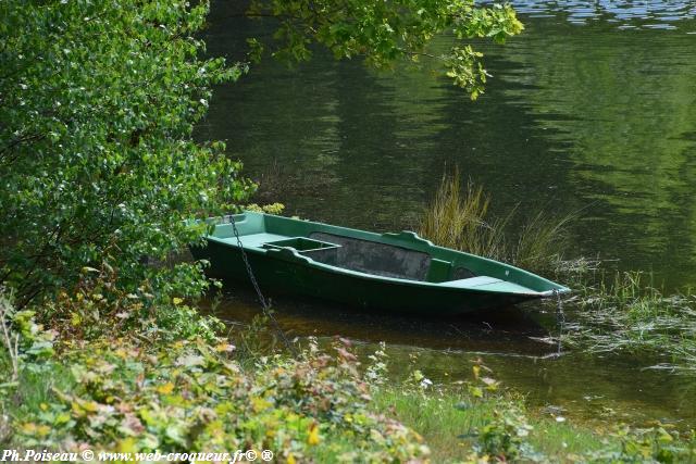 Lac de "Pannecière"
