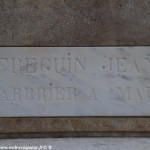 Monument aux morts de Dommartin Nièvre Passion