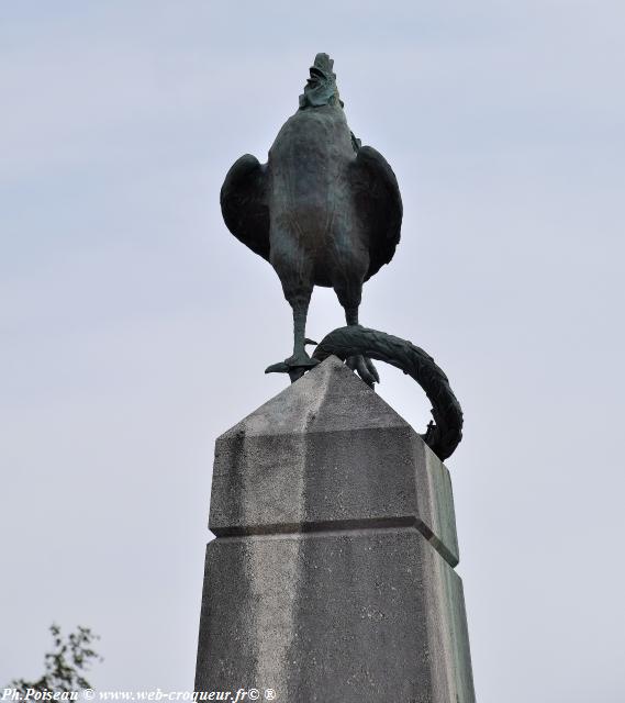 Monument aux Morts de Château Chinon