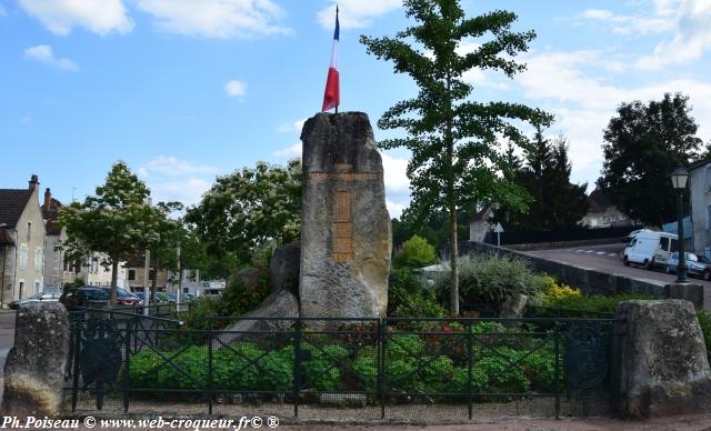 Monument aux Morts de Clamecy