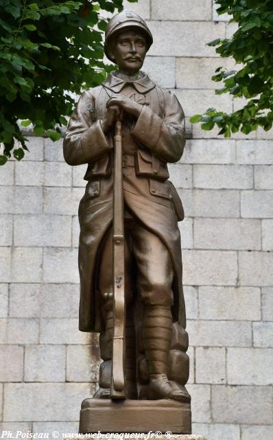 Monument aux morts de Dun les Places