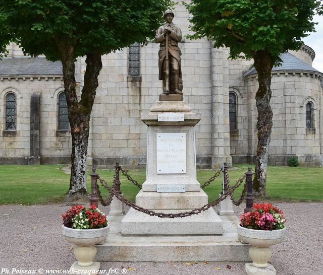 Monument aux morts de Dun les Places