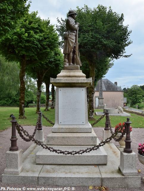 Monument aux morts de Dun les Places