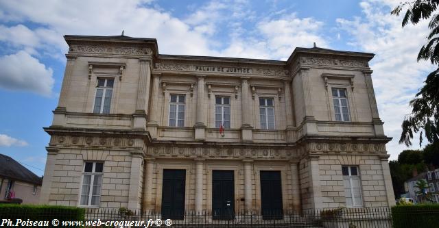 Palais de Justice de Clamecy Nièvre Passion