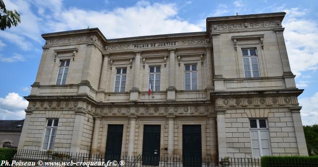 Palais de Justice de Clamecy Nièvre Passion