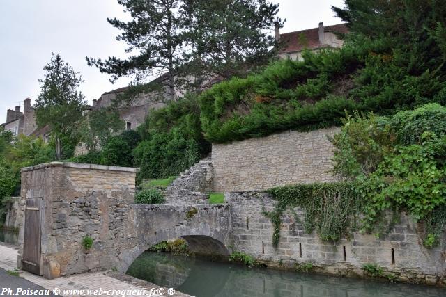 Quai des Moulins de Clamecy Nièvre Passion