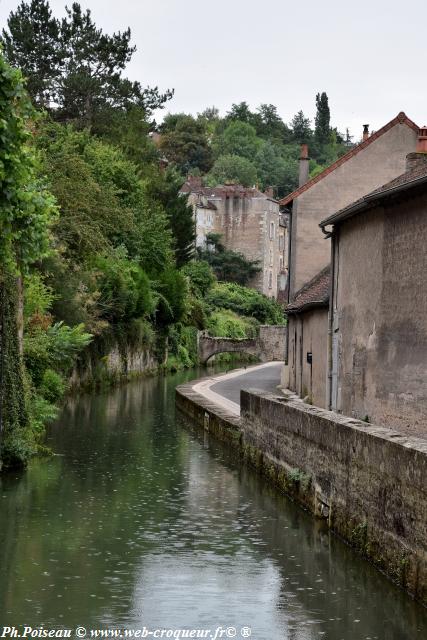 Quai des Moulins de Clamecy Nièvre Passion