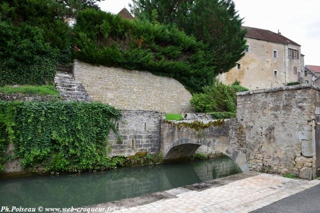 Quai des Moulins de Clamecy Nièvre Passion