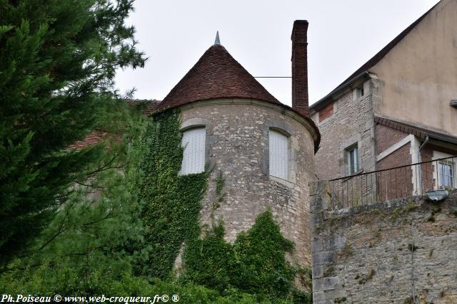 Quai des Moulins de Clamecy