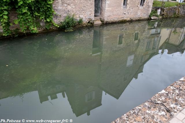 Quai des Moulins de Clamecy Nièvre Passion