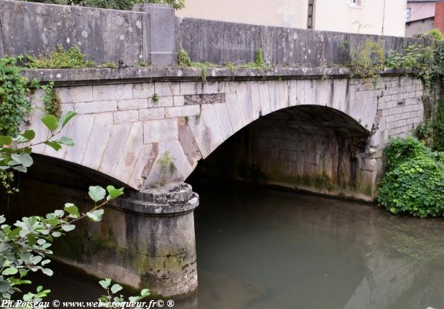 Pont des abattoirs de Clamecy