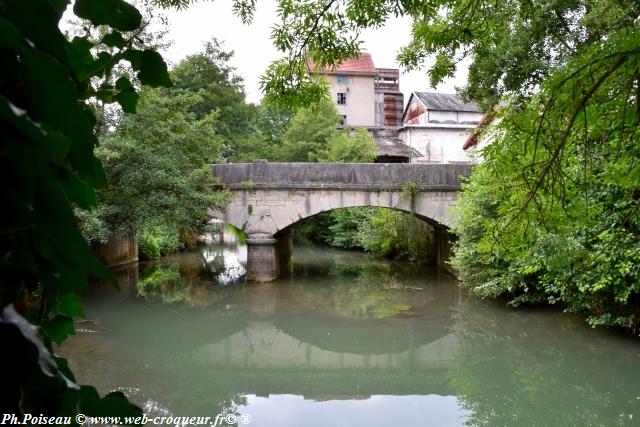 Pont des abattoirs de Clamecy