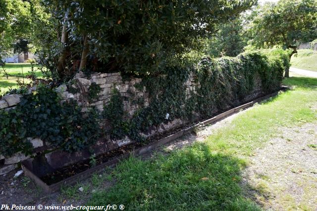 Lavoir de Saint Parize le Châtel