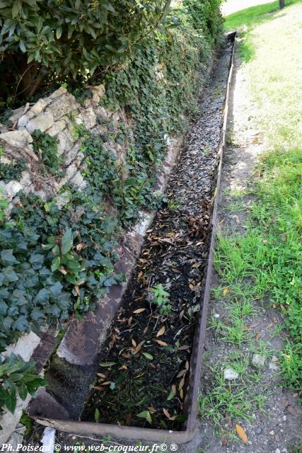 Lavoir de Saint Parize le Châtel