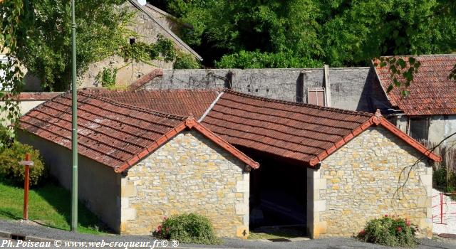 Lavoir de Saint Parize le Châtel