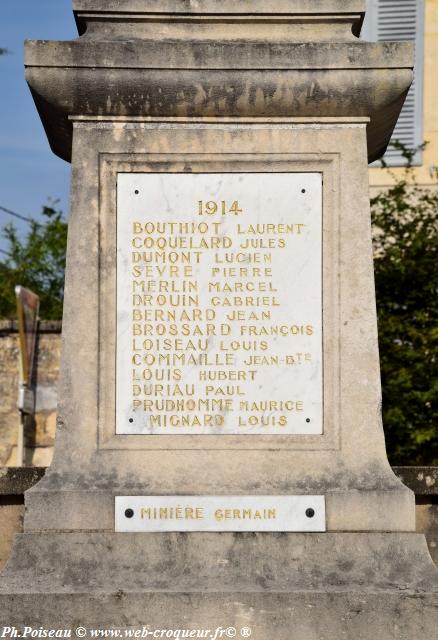 Monument aux morts de Coulanges Les Nevers Nièvre Passion