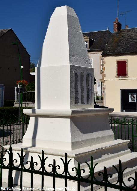 Monuments aux Morts de la Machine Nièvre Passion