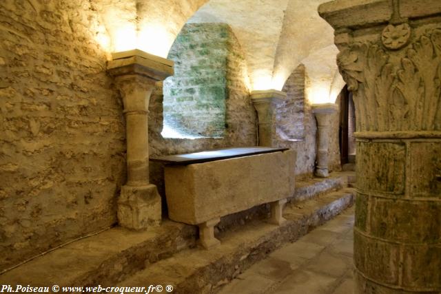 Crypte de l'église de Saint Parize