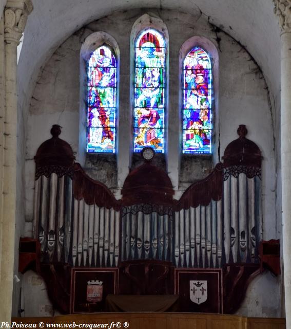 Église de Saint Pierre le Moutier Nièvre Passion