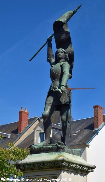 jeanne-d-arc-de-saint-pierre-le-moutier