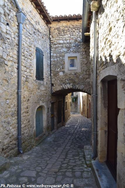 Mirmande le Village