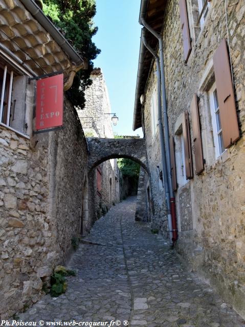 Mirmande le Village