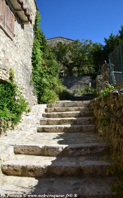 Mirmande le Village
