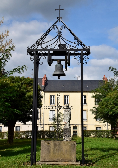 Église Notre Dame de Lourdes de Nevers Nièvre Passion