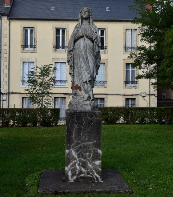 Église Notre Dame de Lourdes de Nevers Nièvre Passion
