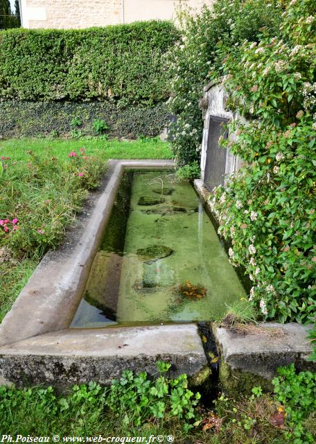 Lavoir de la source de Tazière Nièvre Passion