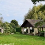 Lavoir couvert de Tazière