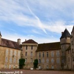 Le Château de Vandenesse un magnifique fort