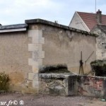 Lavoir de Armes place de la fontaine un beau patrimoine