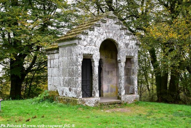 Chapelle à Bibracte Nièvre Passion