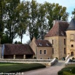 Le Château d’Anizy une Maison forte un remarquable patrimoine