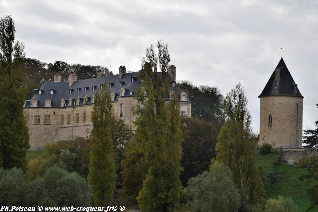 Château d'Apremont sur Allier