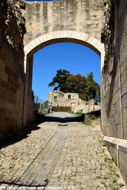 Château moulin engilbert